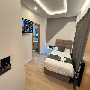 Hotel Futurotel Dreams, Grenade