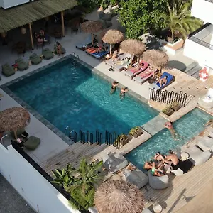 apartamentos-casita-blanca-adults-only.ibizaislandhotels.net/