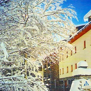 Hostal La Molina Xanascat La Molina Alp